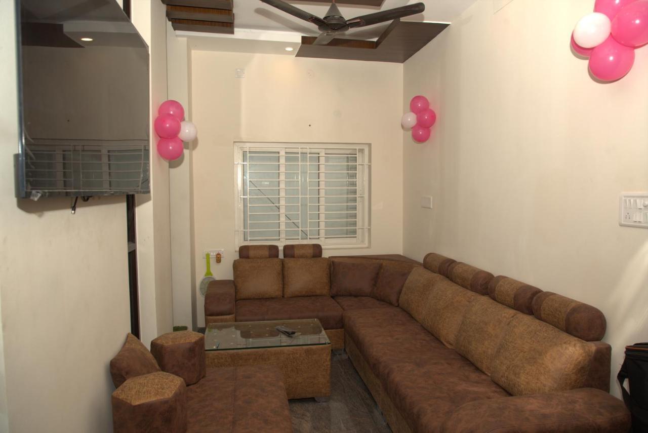 Jai Wings Hotel Puducherry Eksteriør billede